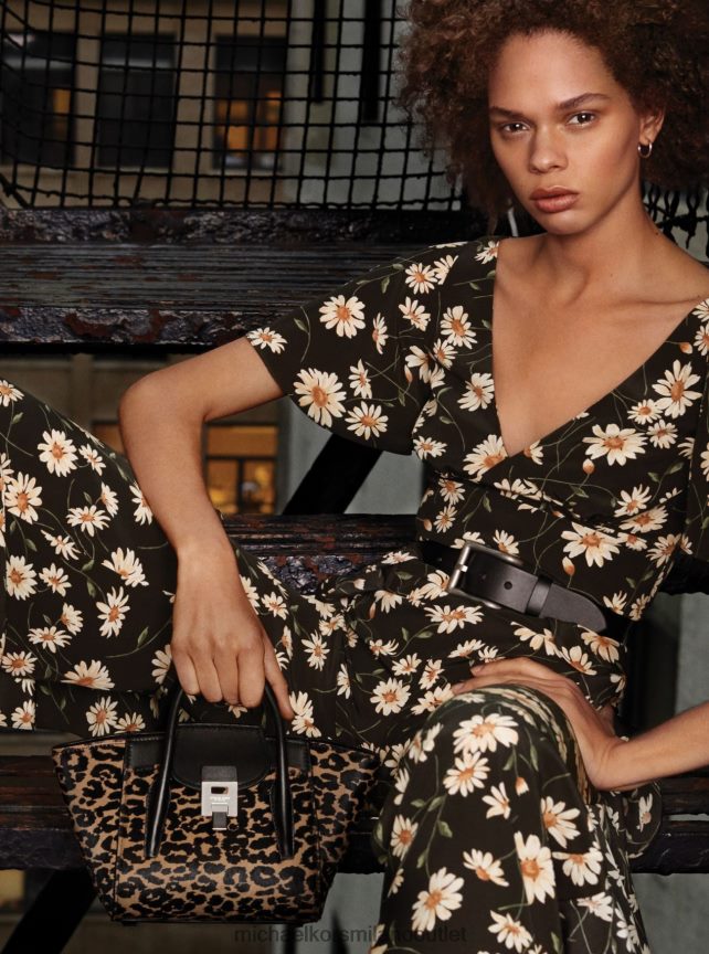 Michael Kors cintura in vita di collezione in pelle di vitello unisex nero P06L0L3910 Accessori