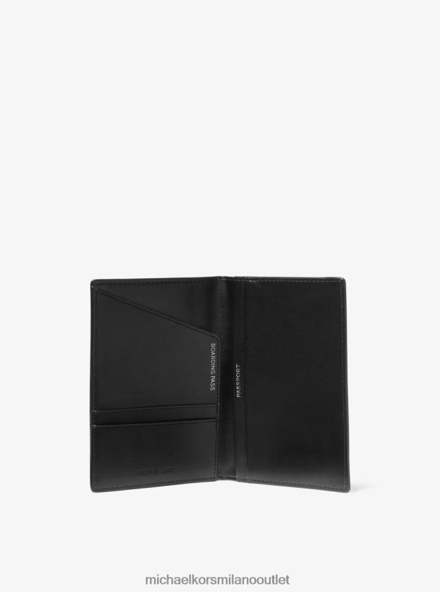 Michael Kors portafoglio per passaporto con logo unisex nero P06L0L1646 Accessori
