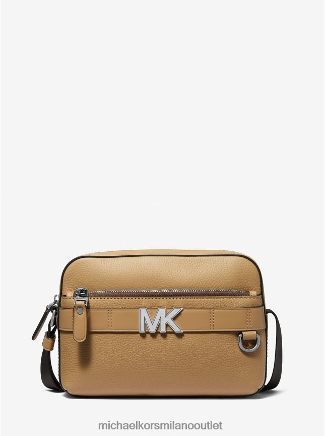 Michael Kors Borsa a tracolla utility in pelle martellata Hudson donne cammello P06L0L794 Accessori