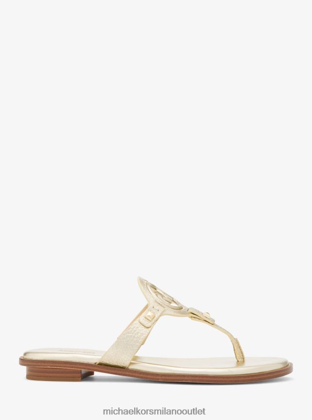 Michael Kors sandalo Aubrey con cinturino a T in pelle metallizzata ritagliata donne oro pallido P06L0L2012 scarpe