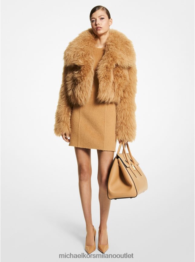Michael Kors bolero in shearling lavorato a maglia della collezione donne cammello P06L0L3629 vestiario