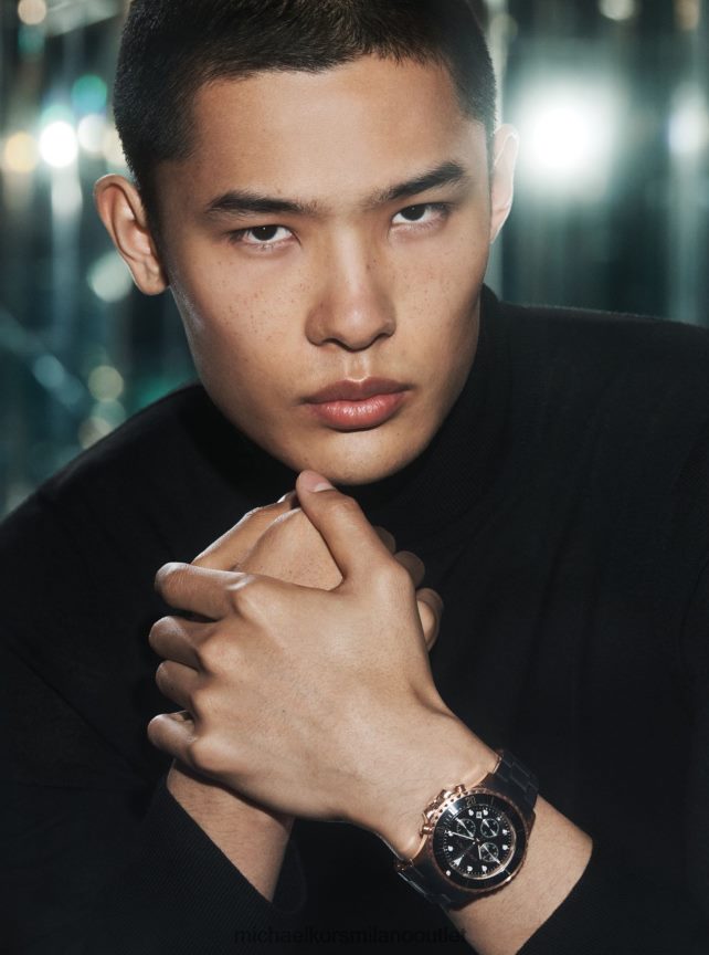 Michael Kors Orologio everest oversize in tonalità nera e silicone uomini nero P06L0L3287 Accessori